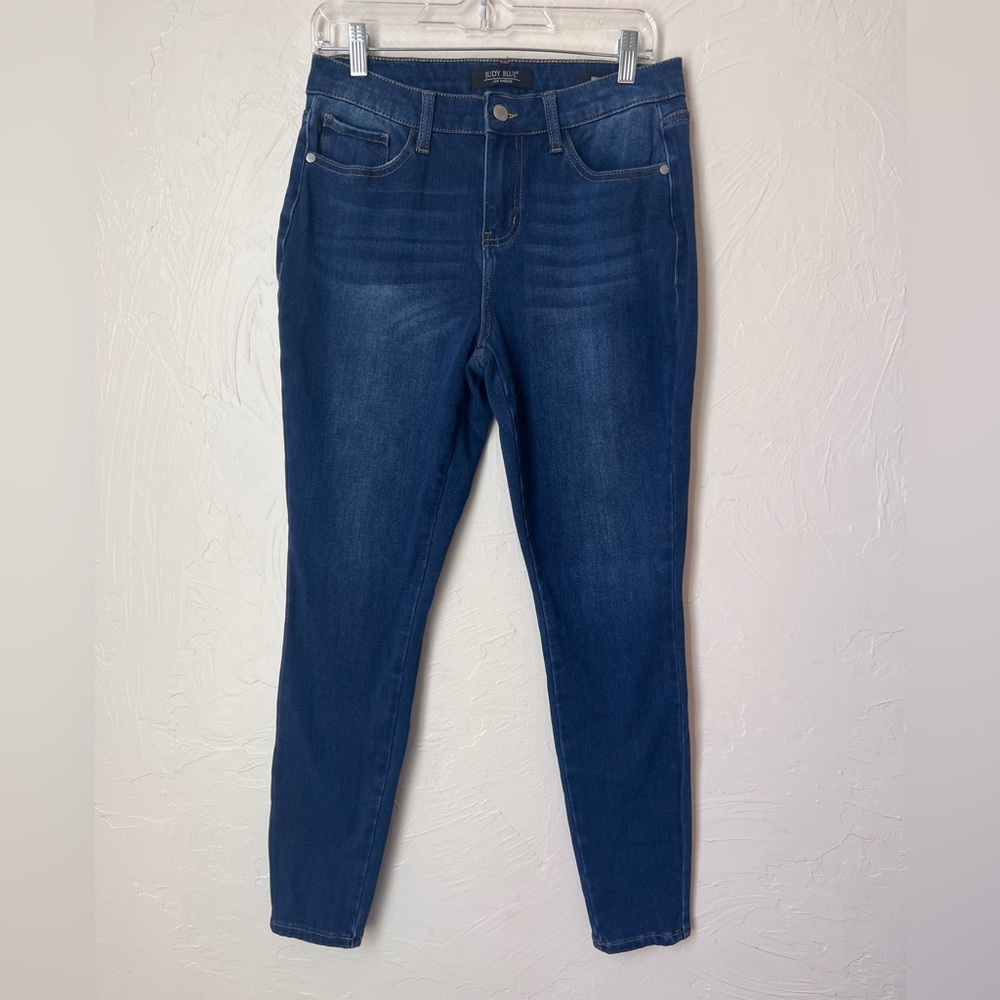 Judy Blue high rise skinny fit raw hem jeans size 29